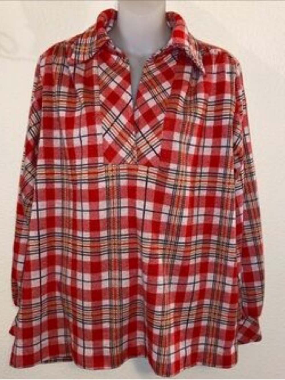 VTG,Casual Red Plaid Long-Sleeve Button-Down Shirt Size Approxi, Large